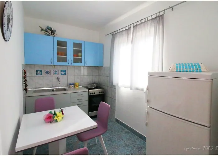 Gostinjska kuća Zoro 3*